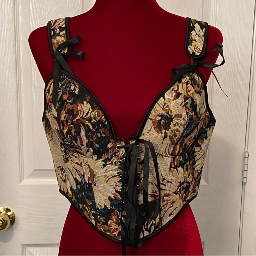 Renaissance cosplay Floral Corset Top with Black Trim sz L